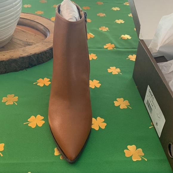 Paolo new cognac booties - Picture 2 of 5